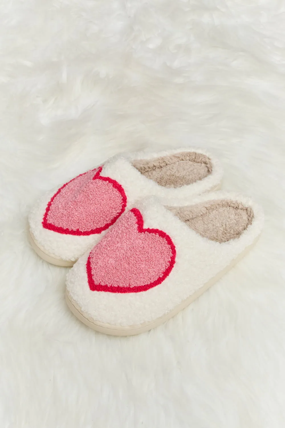 * APP EXCLUSIVE* Strawberry Plush Slide Slippers