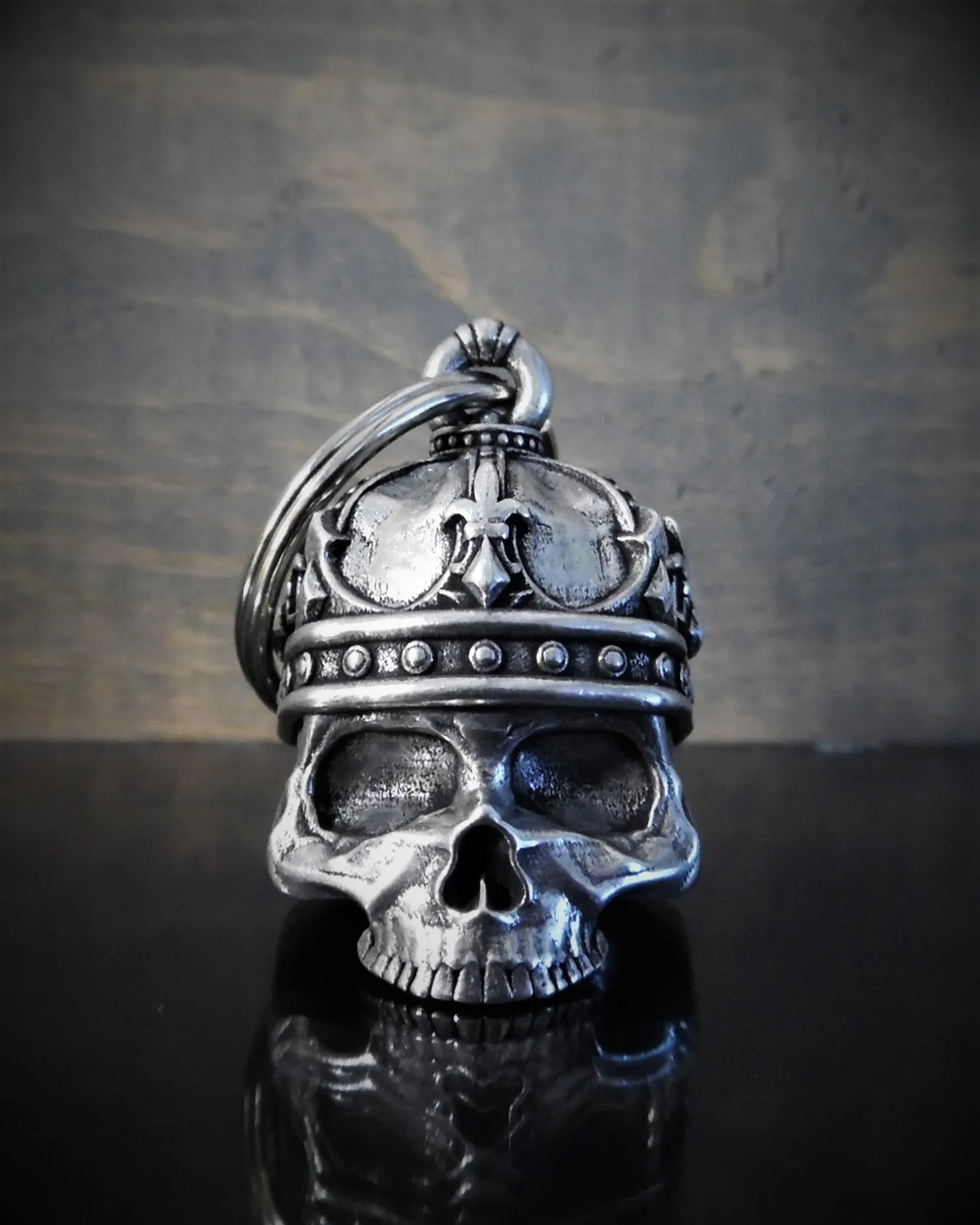 3D King of Custom Skull Guardian Angel Bell